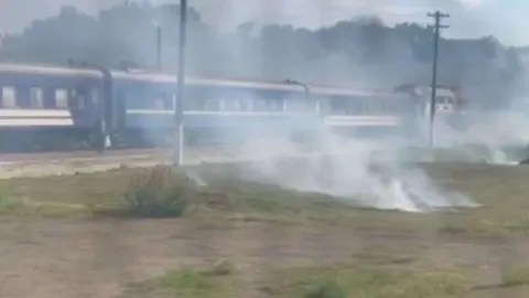 Ворожий БпЛА влучив біля потяга Одеса – Дніпро: пасажирів евакуювали заздалегідь