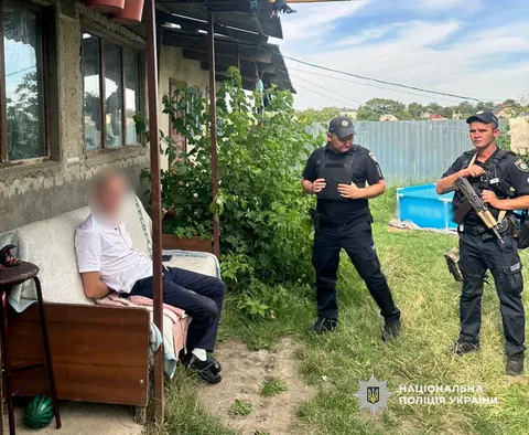 На Одещині військовий у стані сп'яніння вистрілив у тещу: у нього знайшли арсенал