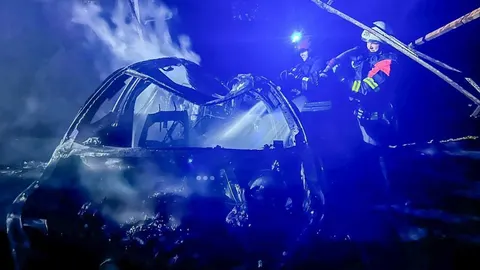 Після атак на Одещині рятувальники загасили кілька пожеж