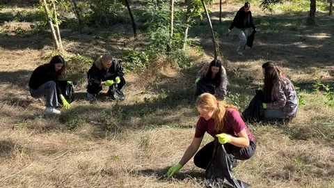 В Одесі до Всесвітнього дня прибирання прибрали парки Шевченка та Перемоги
