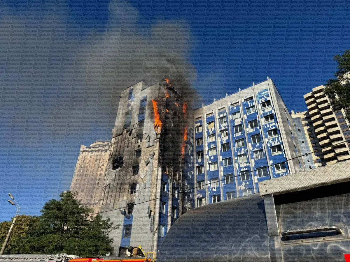 Удар по центру Одеси: п'ятеро поранених, пожежа в адмінбудівлі