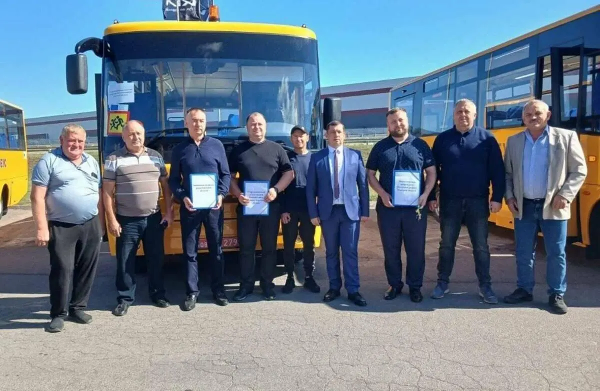 Ще п'ять інклюзивних автобусів отримали громади Одещини