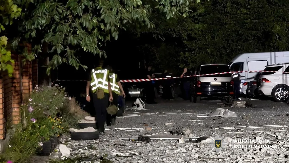 Вночі росіяни вдарили по багатоповерхівці в Одесі: постраждали 17 людей