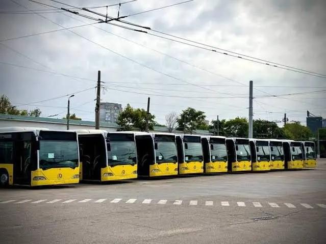 В Одесі змінили графік соціальних автобусів: менше рейсів, лише будні