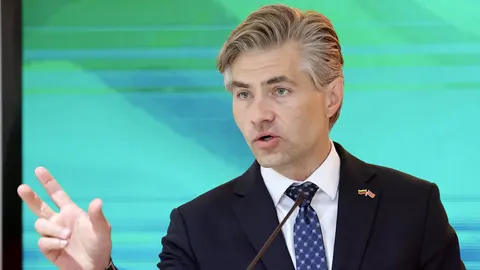 Глава МЗС Литви про заяви Кремля: словам Путіна вірити не можна