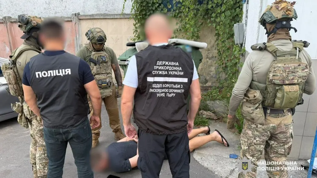 В Одесі суд відправив під домашній арешт підозрюваного у продажі зброї