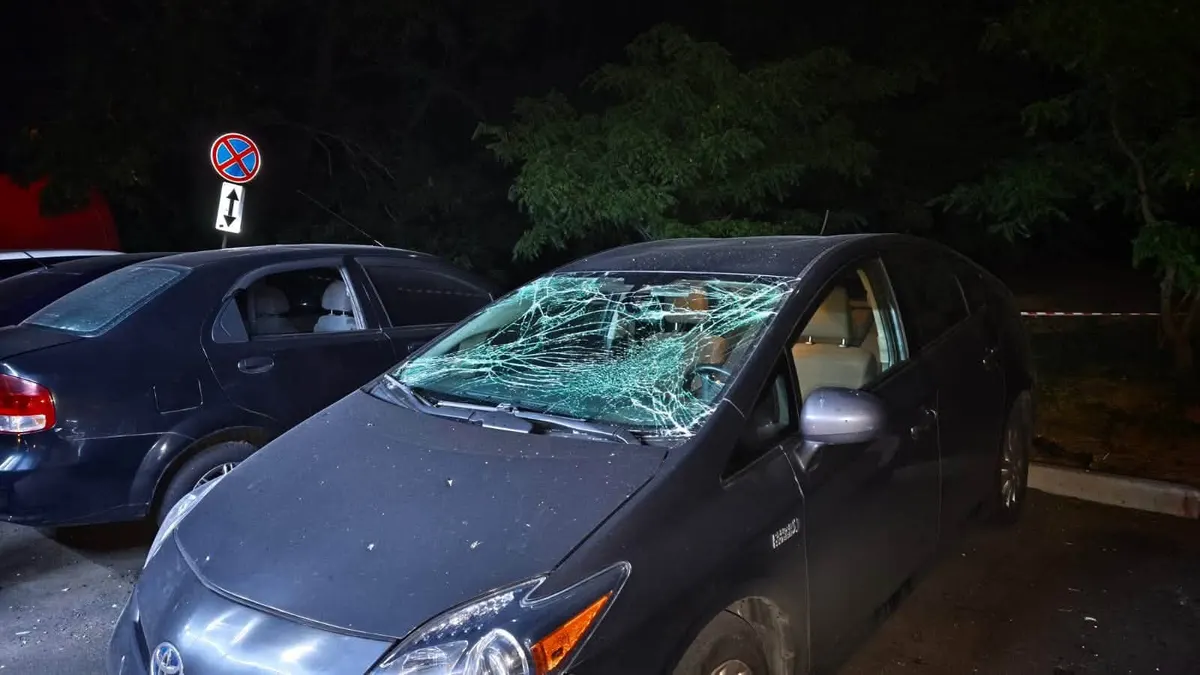 Нічна атака на Одесу: 17 постраждалих, пошкоджено багатоповерхівку та автівки