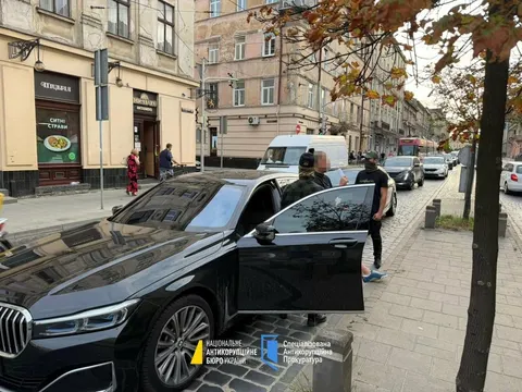НАБУ викрило схему в Офісі генпрокурора: хабарі від кол-центрів та мільйони на майно