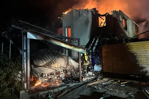 Нічна атака на Одесу: пошкоджено житлові будинки, постраждали шестеро людей