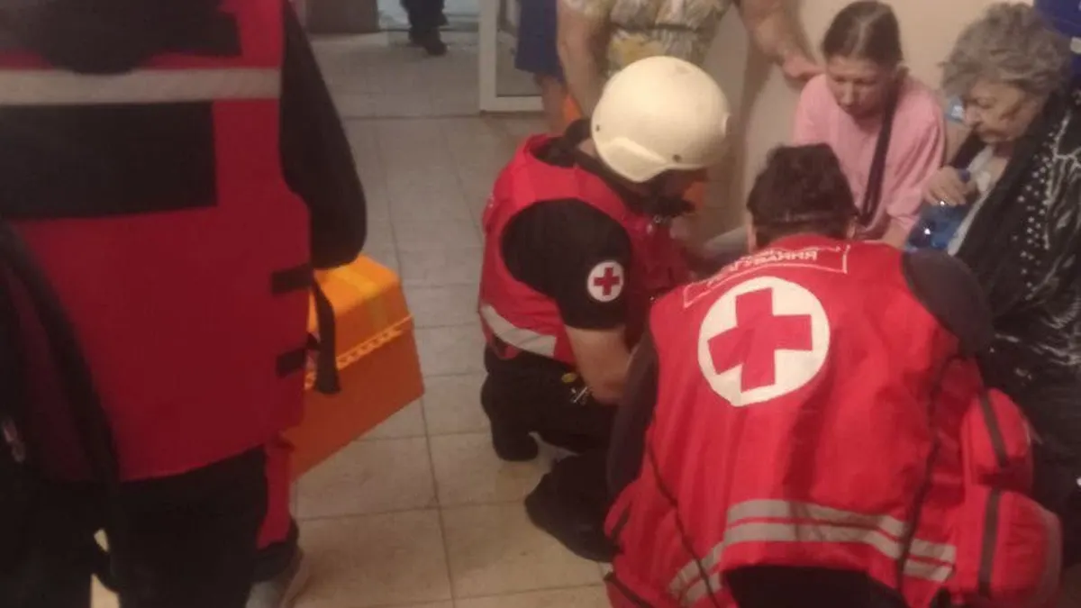 Волонтери УЧХ допомогли постраждалим від нічної атаки на Одесу