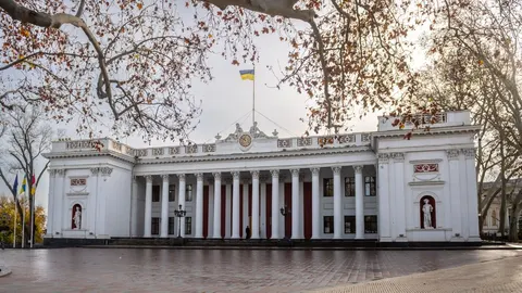 Сесію Одеської міськради зірвано: понад 200 питань не розглянули